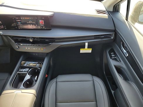 New 2026 Nissan Murano SV AWD/4WD image 22