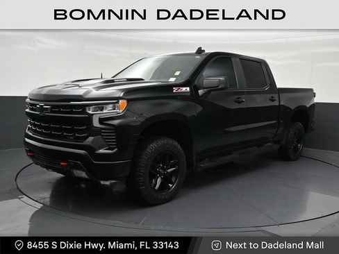 Used 2023 Chevrolet Silverado 1500 LT Trail Boss AWD/4WD image 1