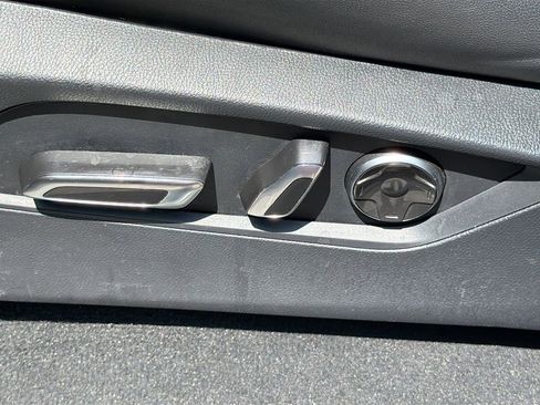 Used 2023 Acura MDX SH-AWD w/ Technology Package image 26
