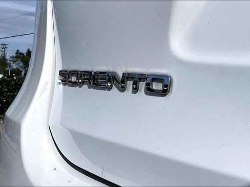 Used 2019 Kia Sorento EX w/ EX Touring Package image 9