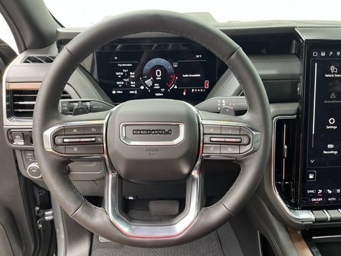 New 2026 GMC Yukon Denali w/ Sun & Power Step Package AWD/4WD image 16