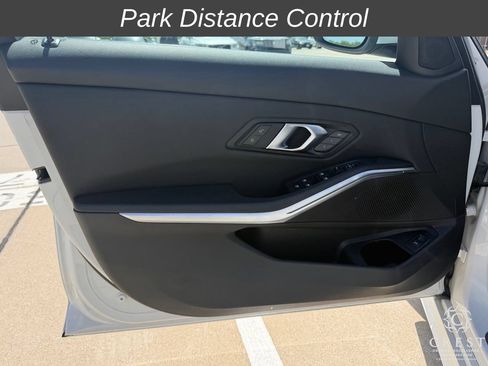 Used 2025 BMW 330i Sedan RWD image 10