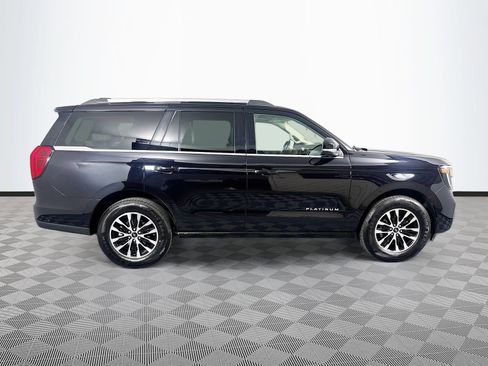 Certified 2025 Ford Expedition Platinum AWD/4WD image 8