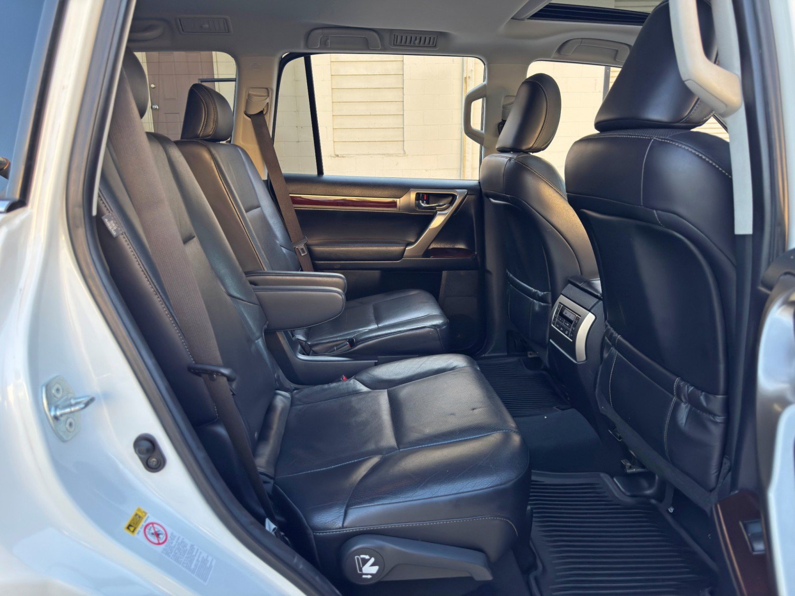 Used 2017 Lexus GX 460 Premium AWD/4WD image 40