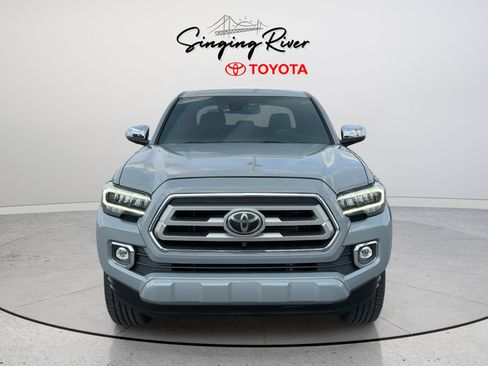 Used 2020 Toyota Tacoma Limited AWD/4WD image 2