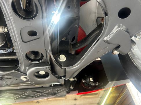 Used 2004 Chevrolet SSR w/ Preferred Equipment Group image 74