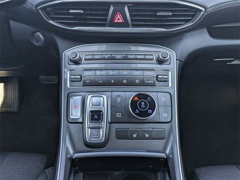 Used 2023 Hyundai Santa Fe SEL image 19
