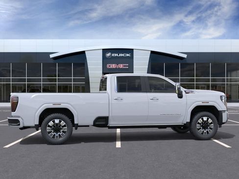 New 2026 GMC Sierra 3500 Denali w/ Denali Reserve Package image 5
