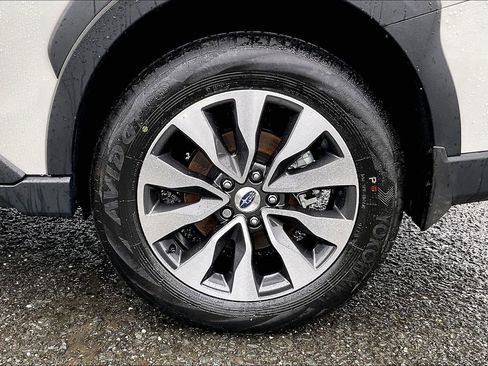 Certified 2025 Subaru Outback Touring XT image 10