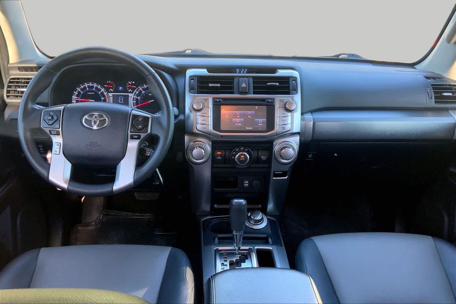 Used 2018 Toyota 4Runner SR5 Premium AWD/4WD image 15