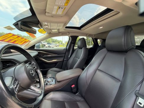 Used 2021 MAZDA CX-30 FWD 2.5 S w/ Premium Package image 11