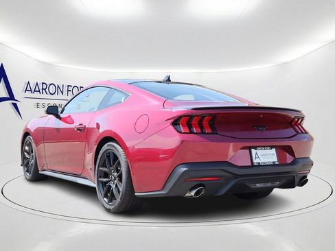 Used 2025 Ford Mustang Premium RWD image 7
