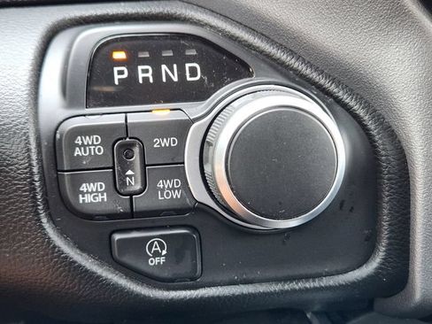 Used 2025 RAM 1500 Big Horn AWD/4WD image 19