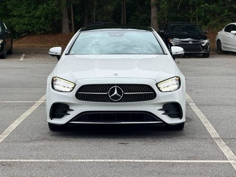 Used 2021 Mercedes-Benz E 450 Coupe image 3