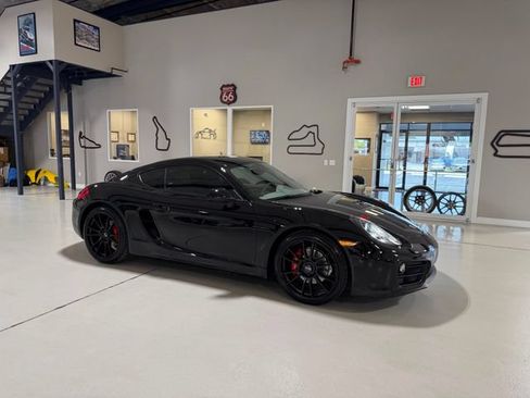 Used 2015 Porsche Cayman RWD image 52