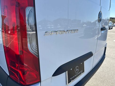 New 2025 Mercedes-Benz Sprinter 2500 image 11