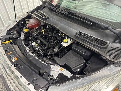 Used 2019 Ford Escape SEL image 26