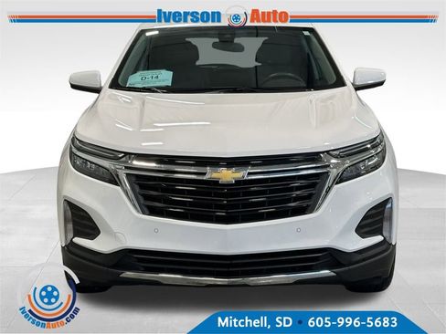 Used 2024 Chevrolet Equinox LT w/ LPO, Floor Liner Package image 3