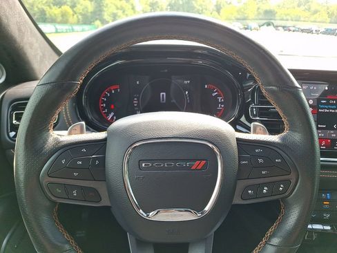 Used 2023 Dodge Durango R/T w/ Hemi Orange Plus Package AWD/4WD image 20