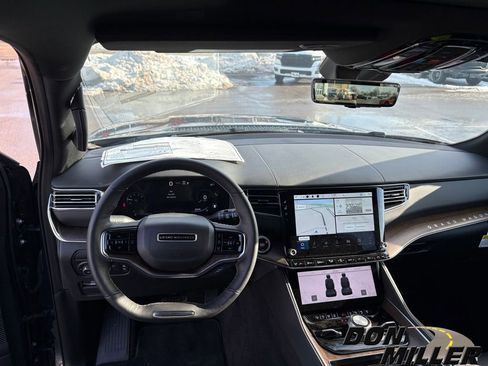 New 2024 Jeep Grand Wagoneer Series I w/ Convenience Group III image 13