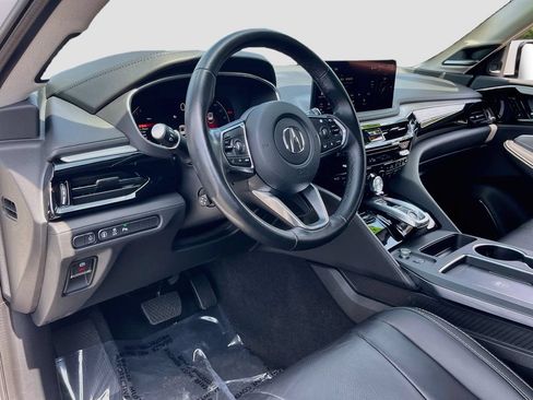 Used 2025 Acura MDX FWD w/ Technology Package image 9