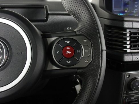 Used 2024 INEOS Grenadier Fieldmaster Edition image 13