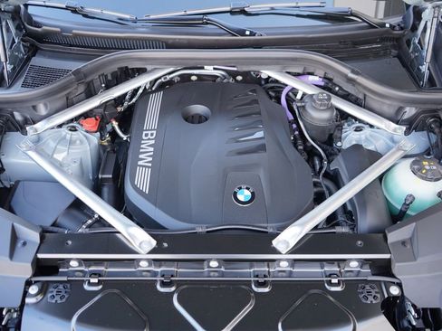 New 2026 BMW X5 xDrive40i w/ Executive Package image 21