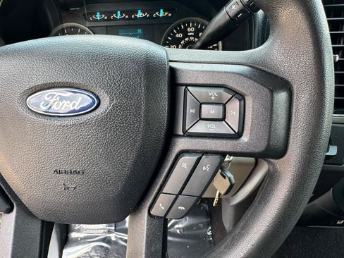 Used 2020 Ford F150 XLT RWD image 28