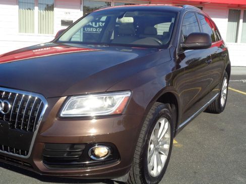 Used 2014 Audi Q5 2.0T Premium Plus AWD/4WD image 24