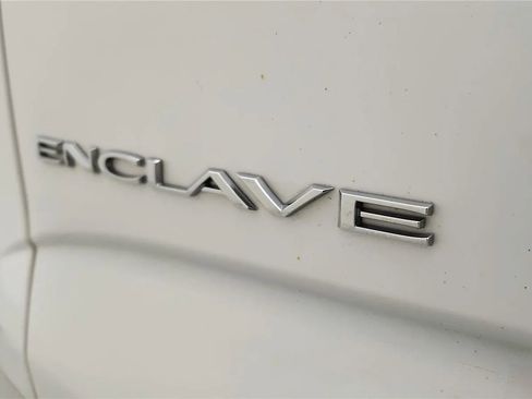 Used 2023 Buick Enclave Essence w/ LPO, Floor Liner Package image 17