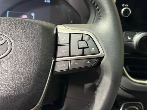 Certified 2026 Toyota Grand Highlander XLE image 25