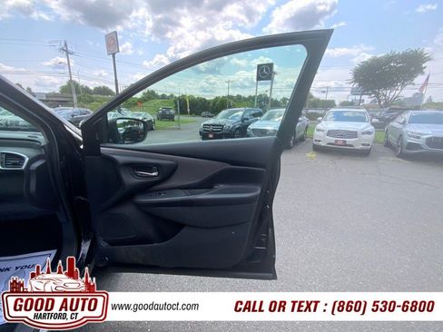 Used 2020 Nissan Murano S w/ Technology Package AWD/4WD image 14