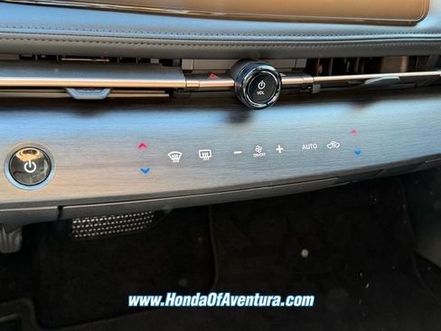 Used 2024 Nissan Ariya FWD image 21