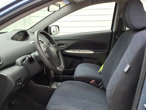 Used 2008 Toyota Yaris Sedan FWD image 7