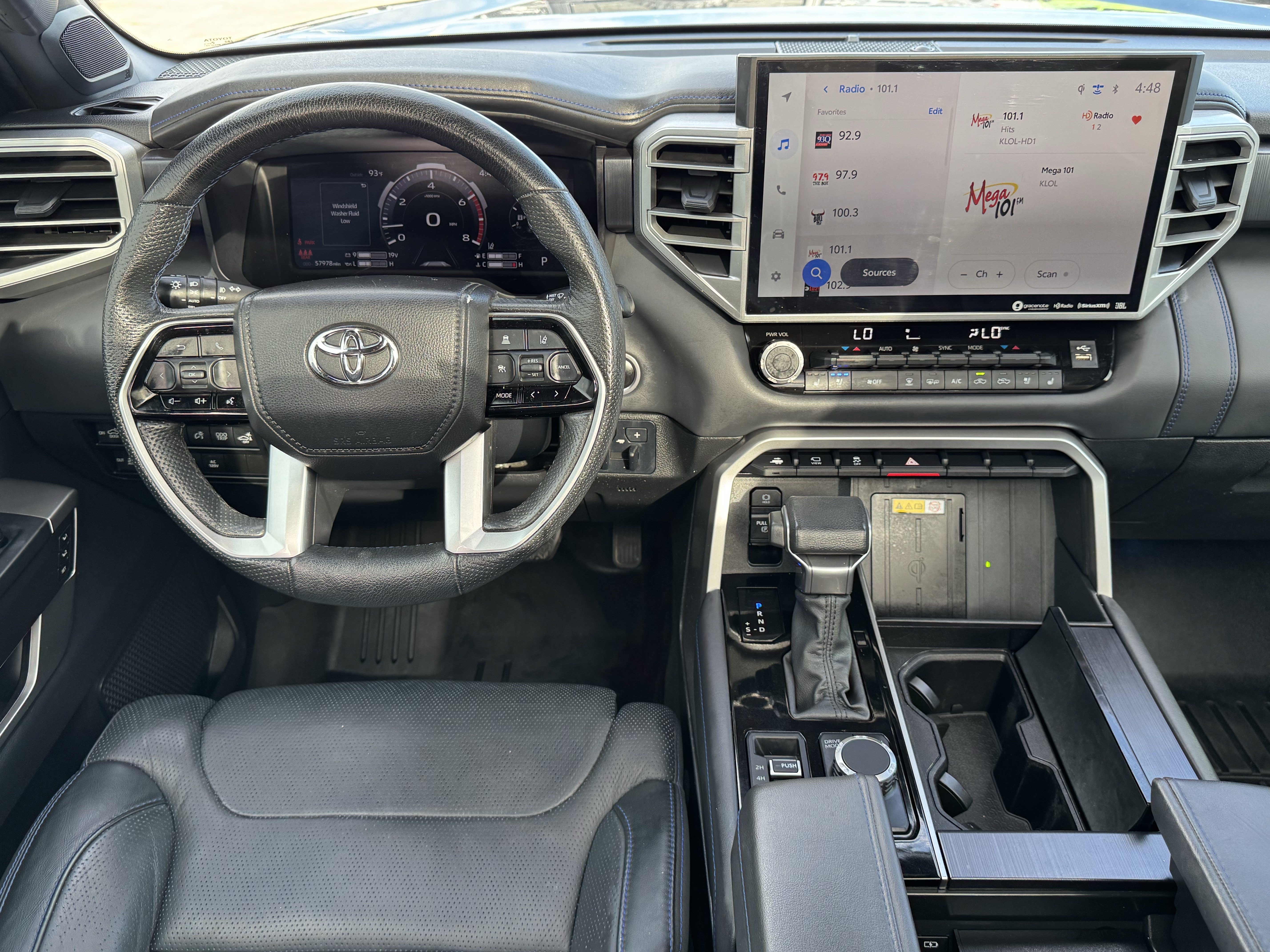 Used 2023 Toyota Tundra Platinum AWD/4WD image 23