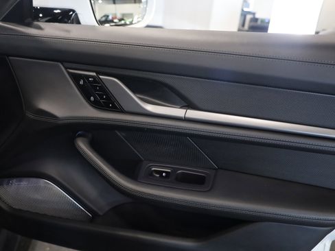 Used 2020 Porsche Taycan Turbo S image 41