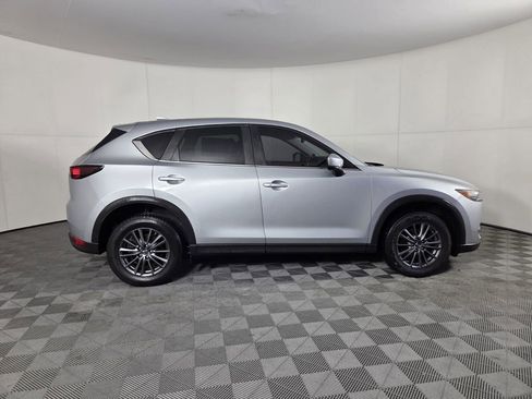 Used 2019 MAZDA CX-5 Touring image 4