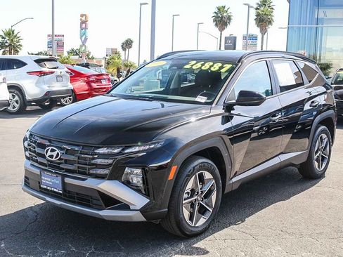 Certified 2025 Hyundai Tucson SEL image 4