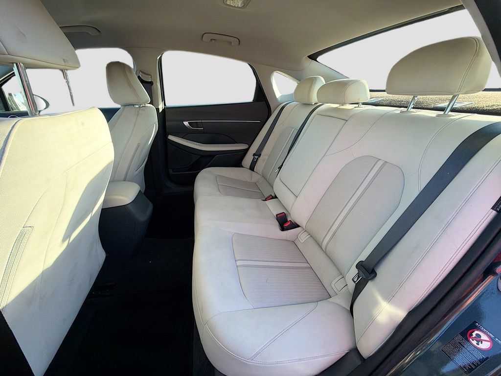 Used 2023 Hyundai Sonata SEL FWD image 25