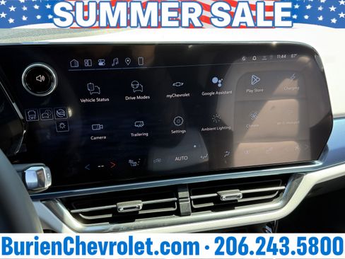 New 2026 Chevrolet Equinox EV LT FWD image 16