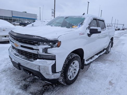 Used 2020 Chevrolet Silverado 1500 LT w/ All-Star Edition image 4