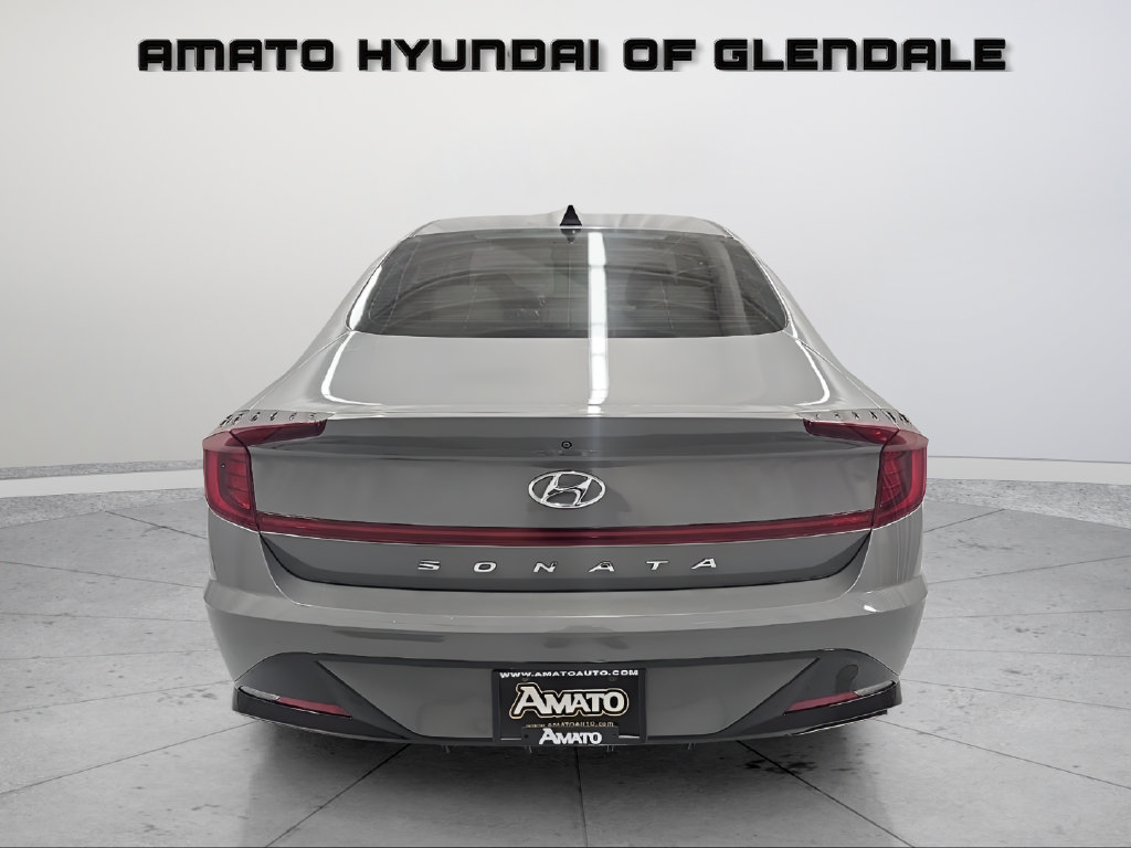 Used 2023 Hyundai Sonata SEL FWD image 5