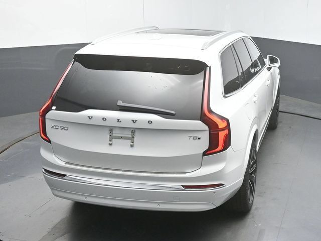 Used 2026 Volvo XC90 T8 Plus w/ Protection Package Premier AWD/4WD image 49