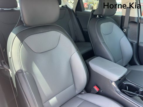 New 2026 Kia K4 EX FWD image 28