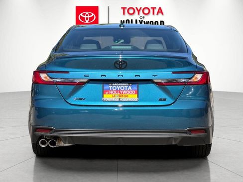 New 2026 Toyota Camry SE image 5