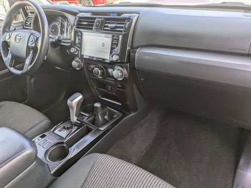 Used 2024 Toyota 4Runner TRD Off-Road image 33