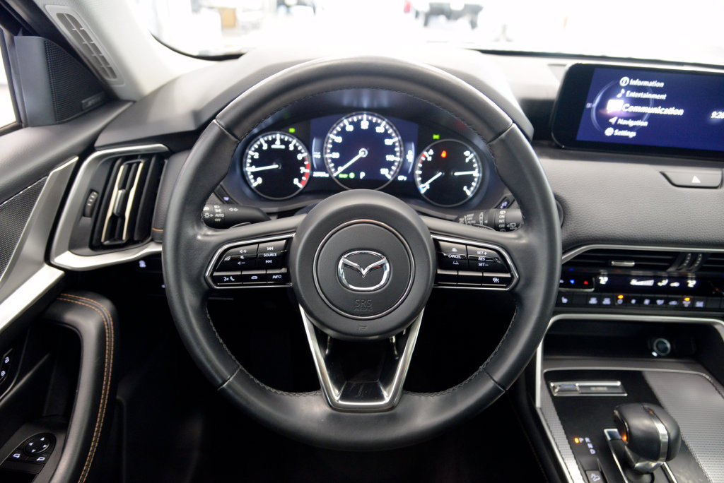 Certified 2024 MAZDA CX-90 3.3 Turbo w/ Premium Package AWD/4WD image 18