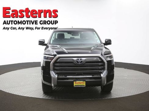 Used 2024 Toyota Tundra Limited AWD/4WD image 57