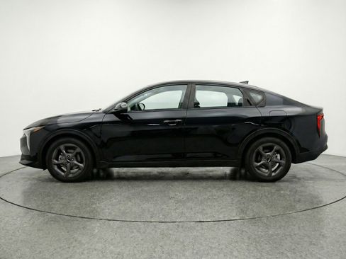 Used 2025 Kia K4 FWD image 5