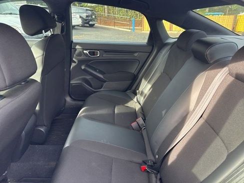 Used 2023 Honda Civic Sport image 11